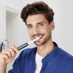 Зубная щетка электрическая Braun Oral-B 2000 Pulsonic Slim Clean Black со звуковой технологией очистки с двумя режимами чистки