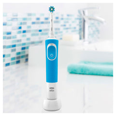 Зубная щетка электрическая Braun Oral-B Vitality Sensitive Clean Blue D100.413.1 PRO ротационная с одним режимом чистки